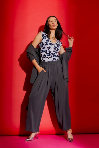 Charcoal Pull On Pleat Pant