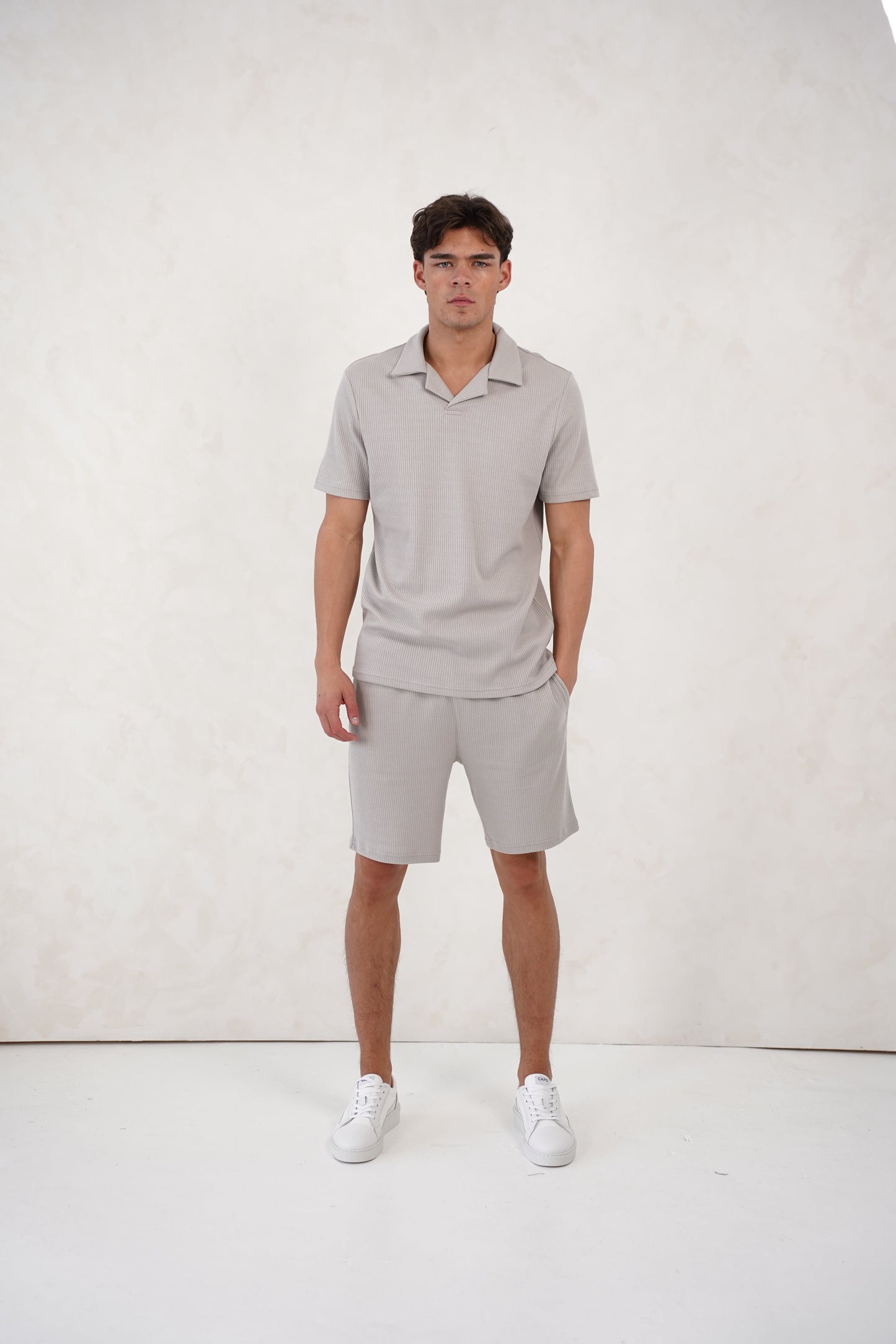 Capo Pleated Polo Shirt - Light Grey