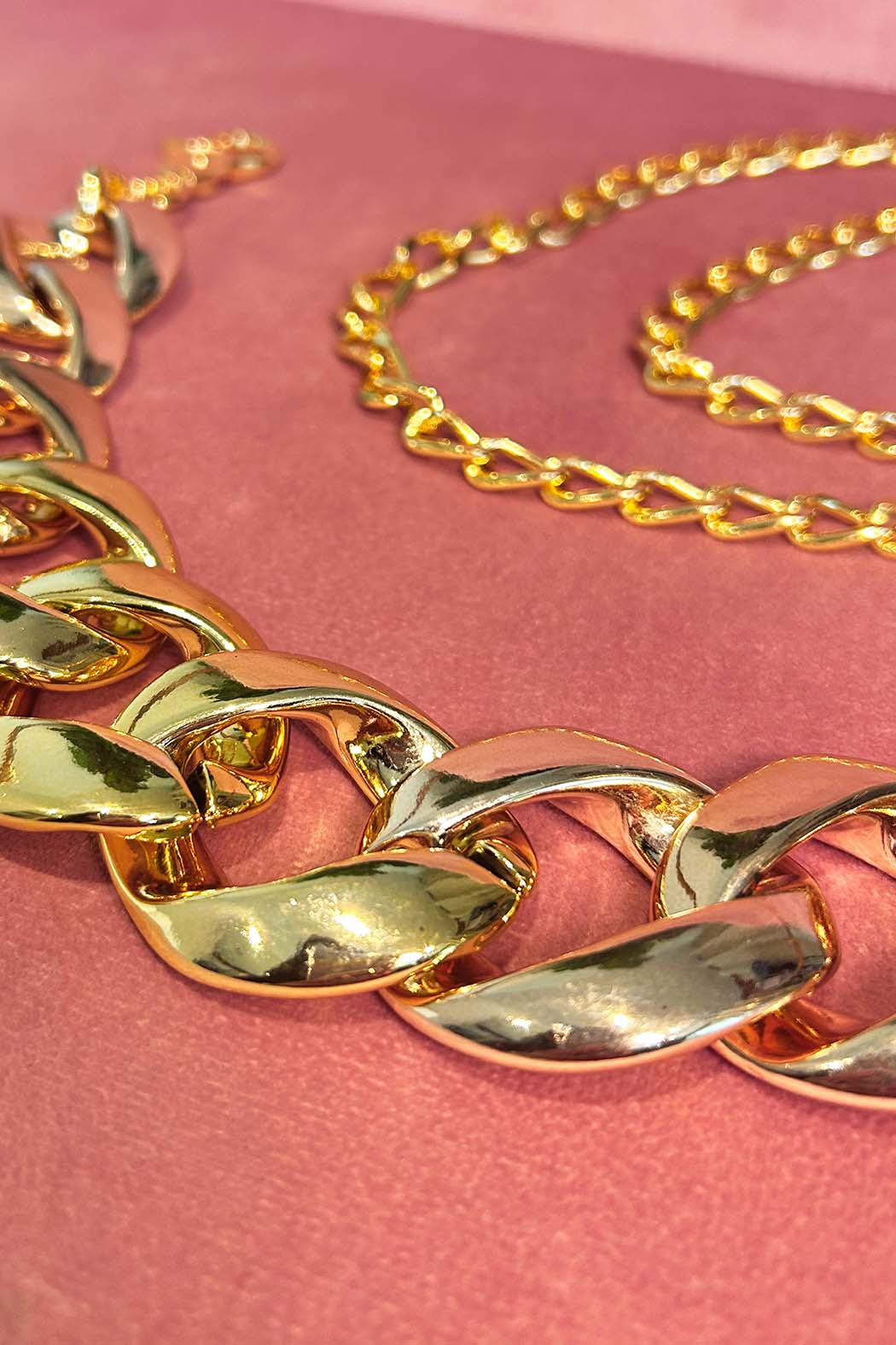 Gold Resin Chain Belt