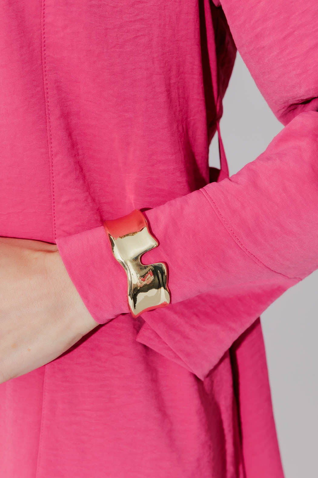 Gold Sculpt Cuff