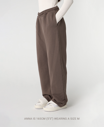 600 GSM 'Carmin' Straight-leg Pants