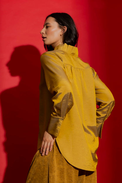 Gold Shot Pleat Collar Blogger Shirt