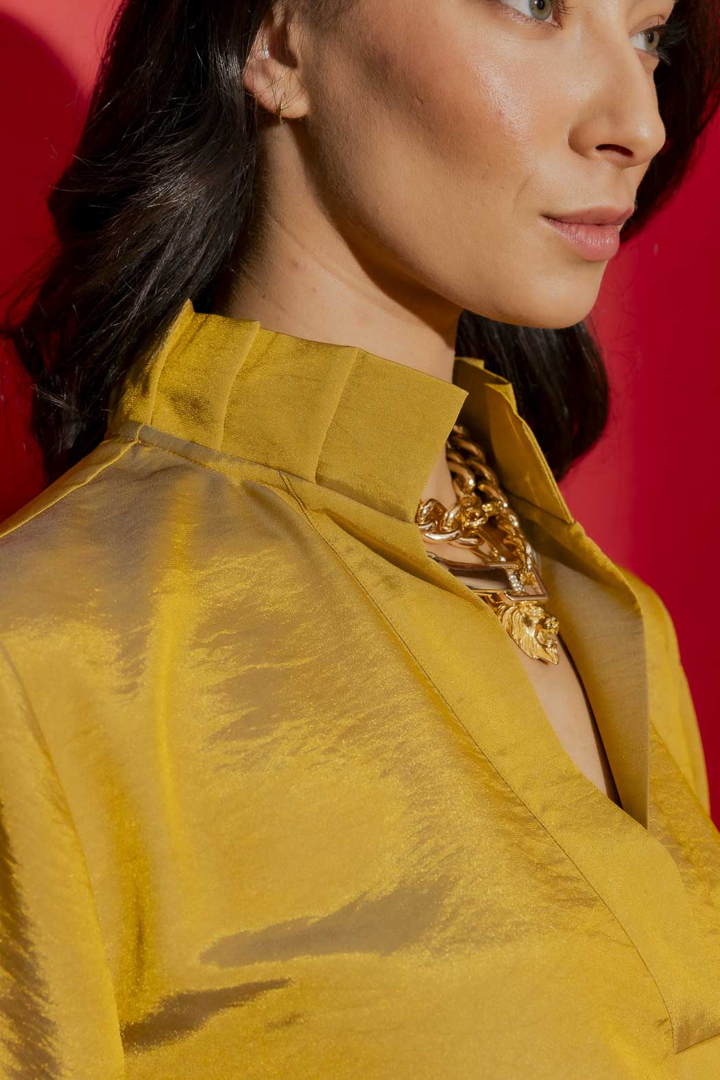Gold Shot Pleat Collar Blogger Shirt